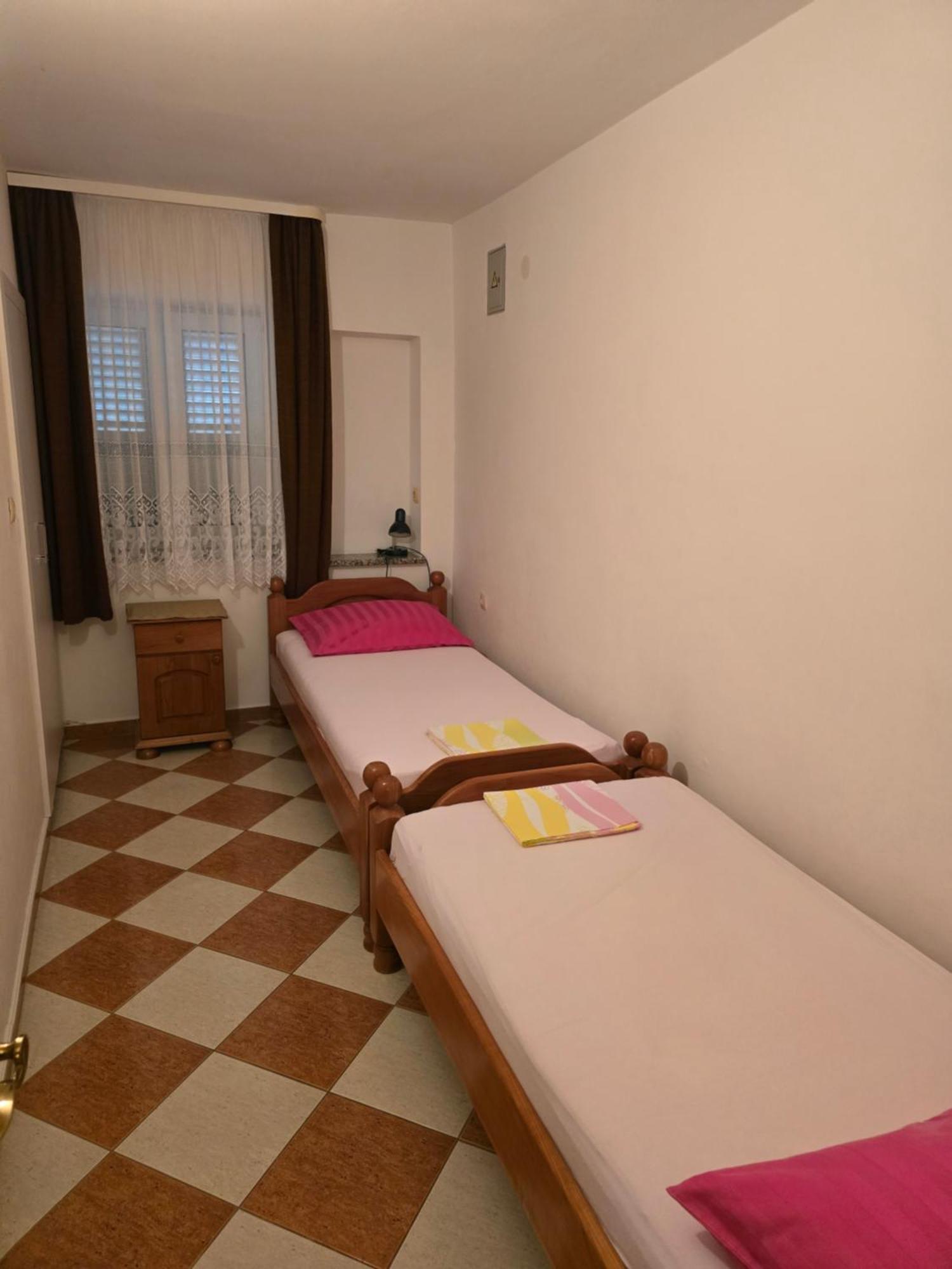 Apartments Mladenka Senj (Lika-Senj) Exterior foto